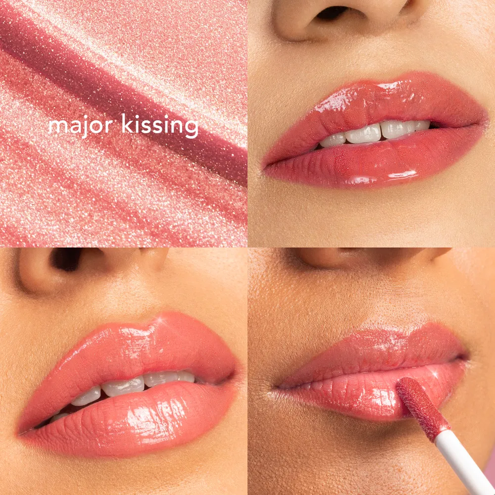 MAJOR KISSING 23.webp