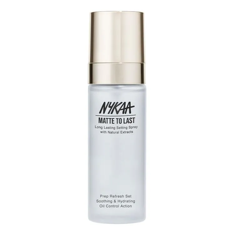 Nykaa Matte to Last Long Lasting Setting Spray with Natural Extracts
